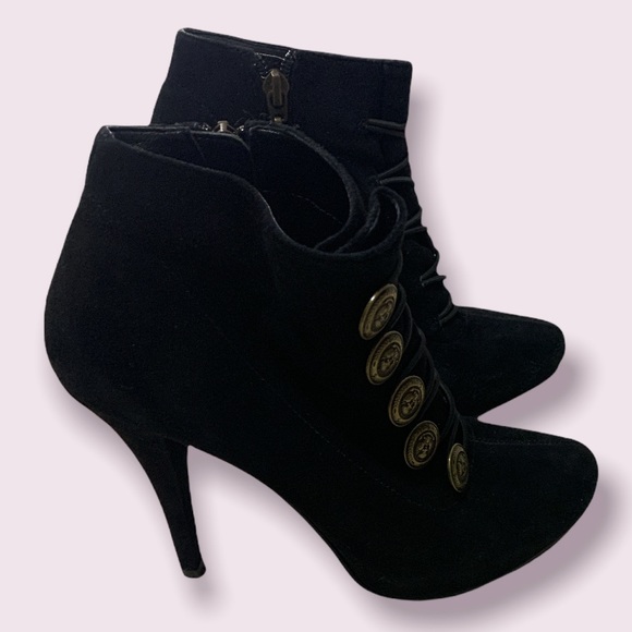 GUESS : Black Owen Suede Button Ankle Boots - Picture 2 of 5